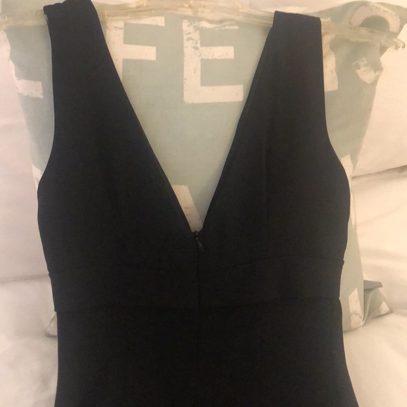 Trilogy black chic long dress - size 4 - like new condition - size 4 - Picture 5 of 7